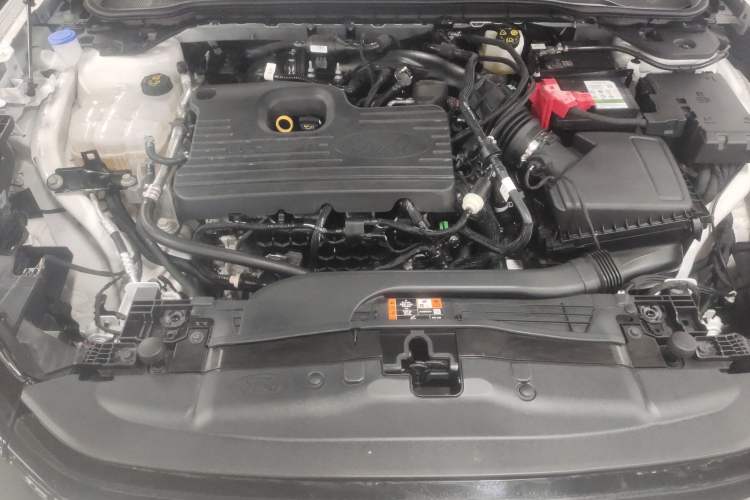 Used Ford Mondeo 2022 Restyled EcoBoost 245 Luxury Version Engine Bay
