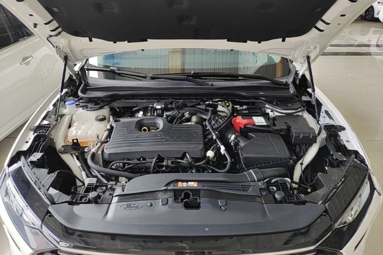 Used Ford Mondeo 2022 Restyled EcoBoost 245 Luxury Version Engine Bay