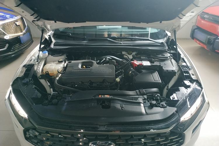 Used Ford Mondeo 2022 EcoBoost 245 Ultimate Model Engine Bay