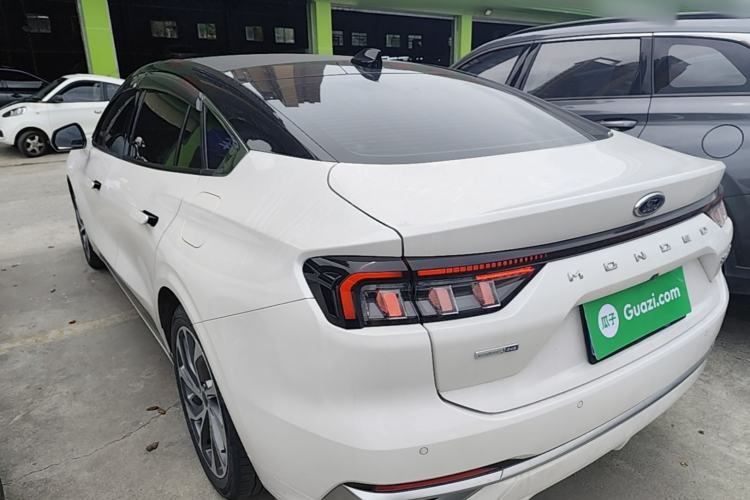 Used Ford Mondeo 2022 EcoBoost 245 Ultimate Model Exterior 2