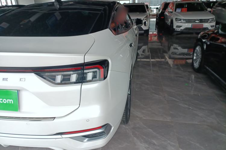 Used Ford Mondeo 2022 EcoBoost 245 Ultimate Model Exterior 3
