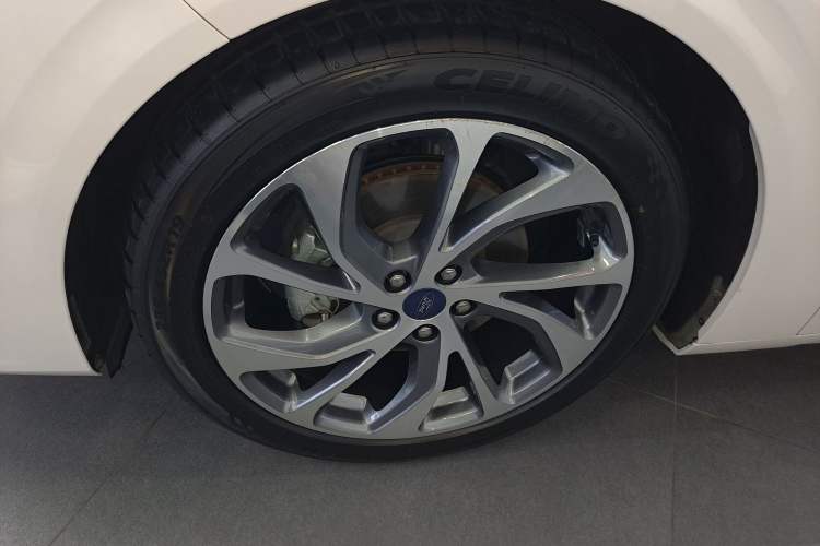 Used Ford Mondeo 2022 EcoBoost 245 Ultimate Model Exterior 4