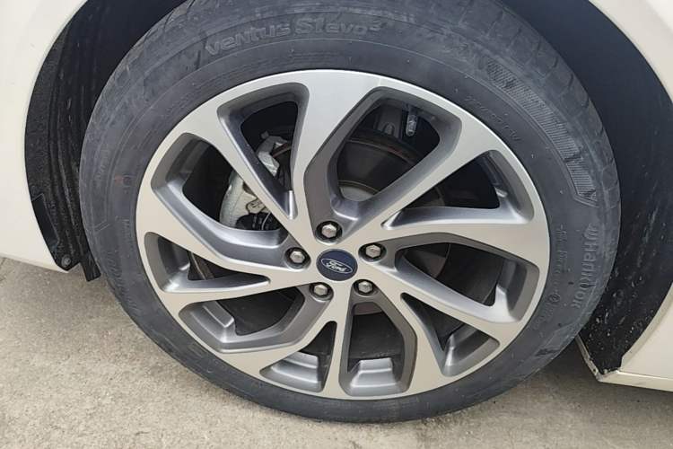 Used Ford Mondeo 2022 EcoBoost 245 Ultimate Model Exterior 4