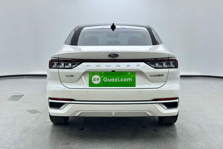 Used Ford Mondeo 2022 Facelifted EcoBoost 245 Ultimate Edition Exterior 4