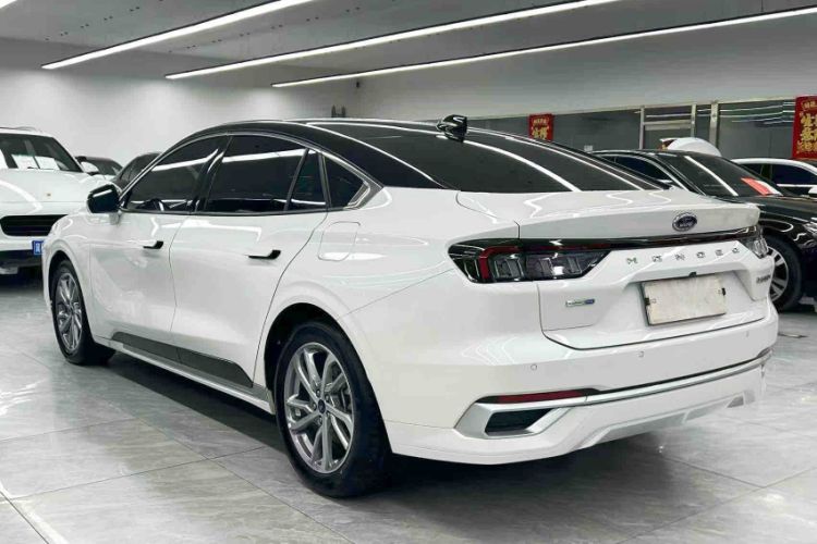 Used Ford Mondeo 2022 Restyled EcoBoost 245 Luxury Version Exterior 4