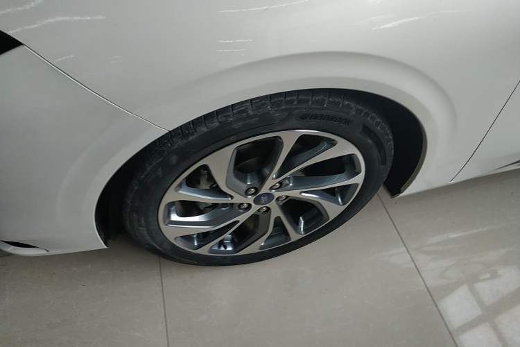 Used Ford Mondeo 2022 EcoBoost 245 Ultimate Model Exterior 4