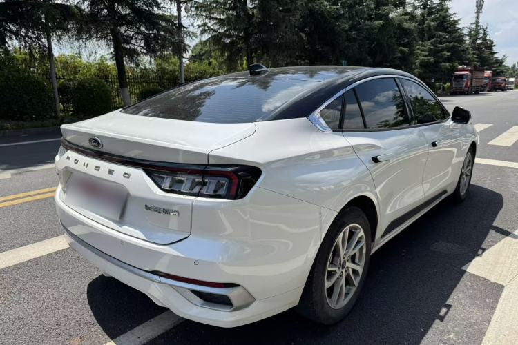 Used Ford Mondeo 2022 Restyled EcoBoost 245 Luxury Version Exterior 5