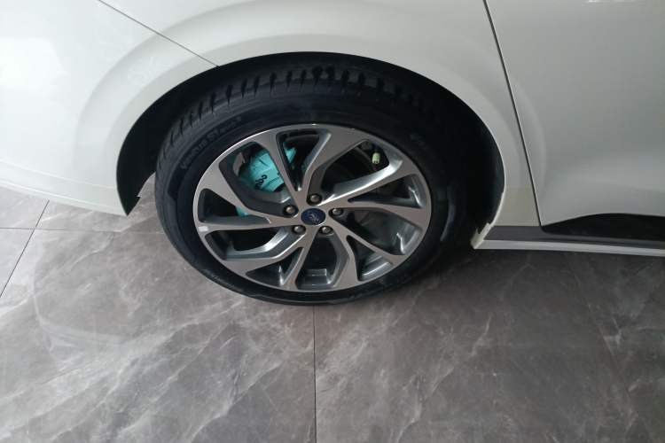 Used Ford Mondeo 2022 EcoBoost 245 Ultimate Model Exterior 5