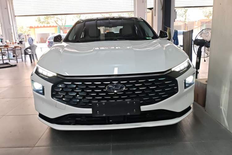 Used Ford Mondeo 2022 Restyled EcoBoost 245 Luxury Version Front