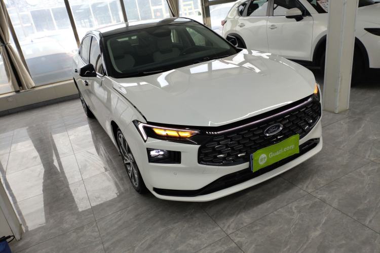 Used Ford Mondeo 2022 EcoBoost 245 Ultimate Model Front Right 45 Deg