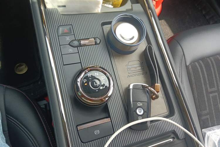 Used Ford Mondeo 2022 Restyled EcoBoost 245 Luxury Version Gear Lever