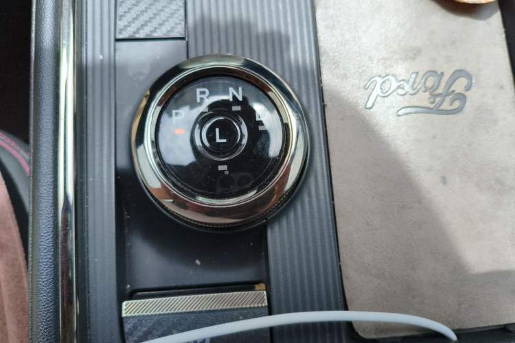 Used Ford Mondeo 2022 EcoBoost 245 Luxury Model Gear Lever