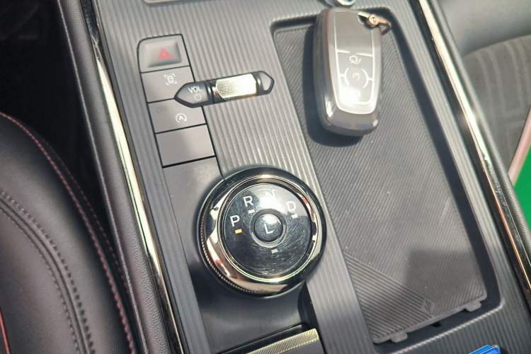 Used Ford Mondeo 2022 Restyled EcoBoost 245 Luxury Version Gear Lever