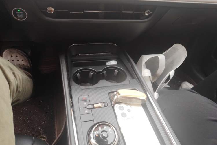 Used Ford Mondeo 2022 EcoBoost 245 Luxury Model Gear Lever