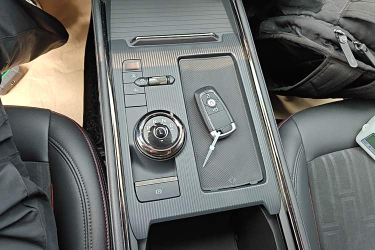 Used Ford Mondeo 2022 Restyled EcoBoost 245 Luxury Version Gear Lever