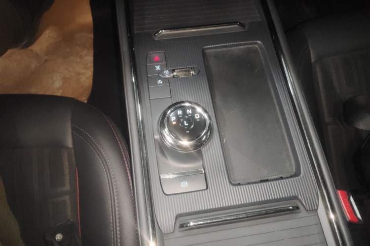 Used Ford Mondeo 2022 Restyled EcoBoost 245 Luxury Version Gear Lever