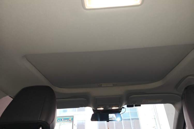 Used Ford Mondeo 2022 Restyled EcoBoost 245 Luxury Version Headliner