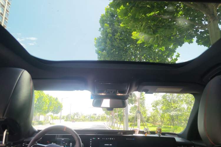 Used Ford Mondeo 2022 Facelifted EcoBoost 245 Ultimate Edition Headliner