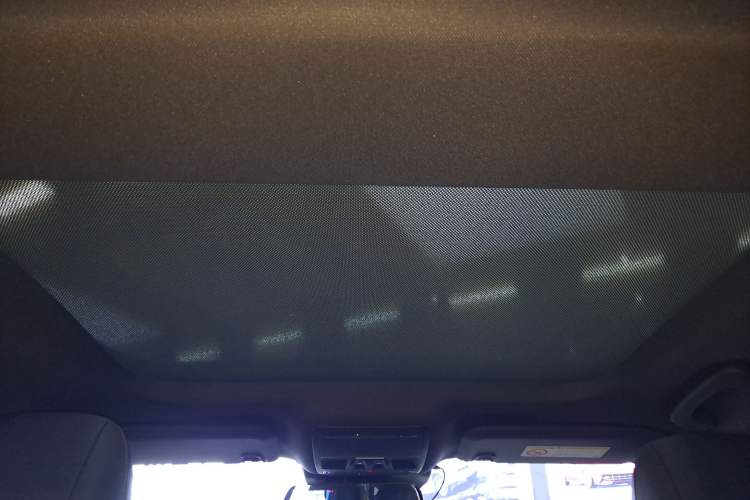 Used Ford Mondeo 2022 EcoBoost 245 Ultimate Model Headliner