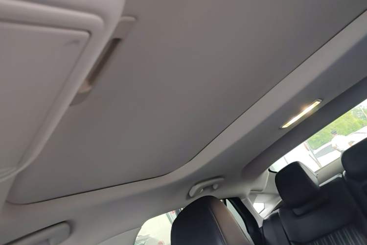 Used Ford Mondeo 2022 Restyled EcoBoost 245 Luxury Version Headliner