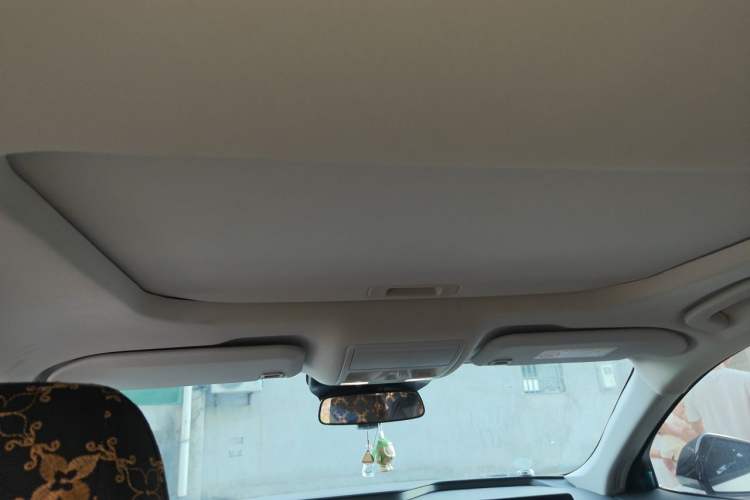 Used Ford Mondeo 2022 EcoBoost 245 Luxury Model Headliner