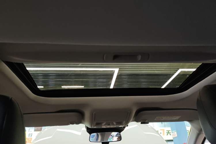Used Ford Mondeo 2022 Restyled EcoBoost 245 Luxury Version Headliner