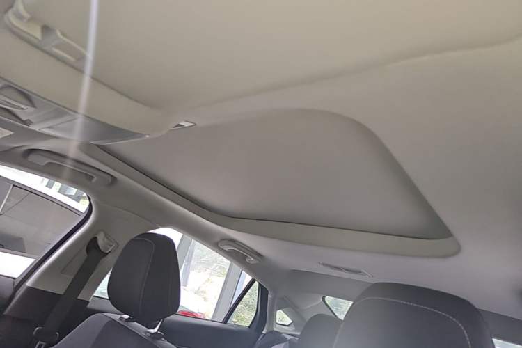 Used Ford Mondeo 2022 Facelifted EcoBoost 245 Fashion Edition Headliner