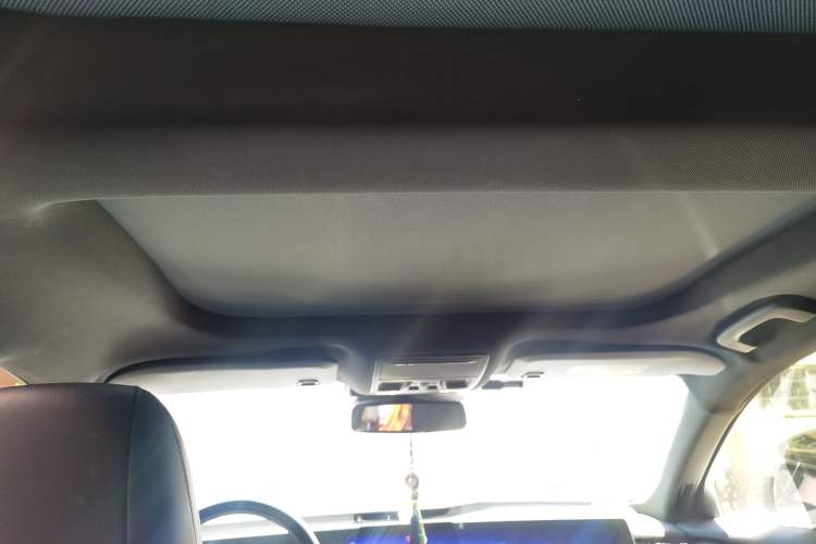 Used Ford Mondeo 2022 Facelifted EcoBoost 245 Ultimate Edition Headliner