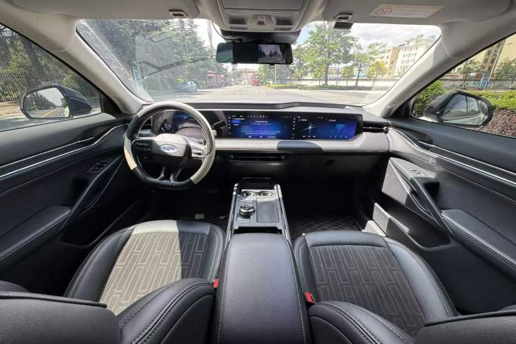 Used Ford Mondeo 2022 Restyled EcoBoost 245 Luxury Version Interior 1