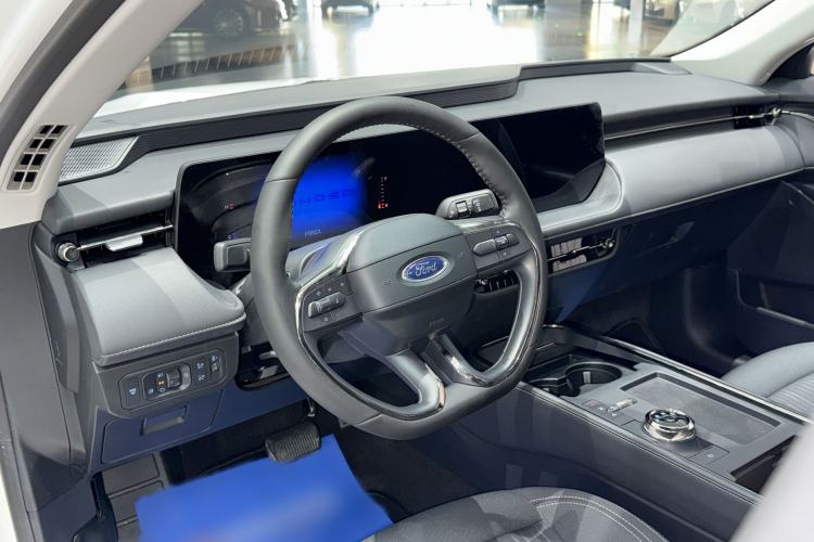 Used Ford Mondeo 2022 Facelifted EcoBoost 245 Fashion Edition Interior 2