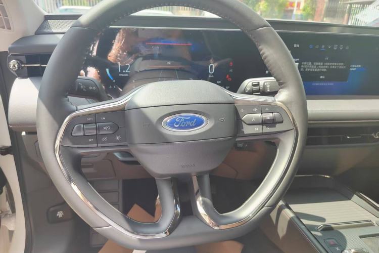 Used Ford Mondeo 2022 Restyled EcoBoost 245 Luxury Version Interior 2