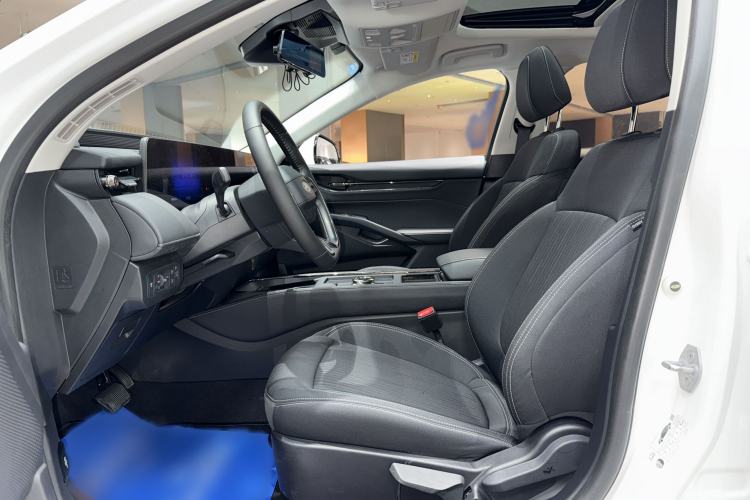 Used Ford Mondeo 2022 Facelifted EcoBoost 245 Fashion Edition Interior 3
