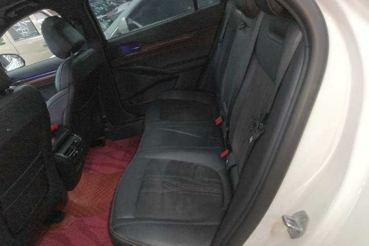 Used Ford Mondeo 2022 Facelifted EcoBoost 245 Ultimate Edition Interior 4