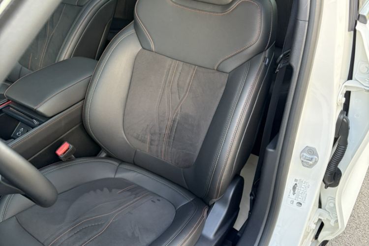 Used Ford Mondeo 2022 Facelifted EcoBoost 245 Ultimate Edition Interior 5