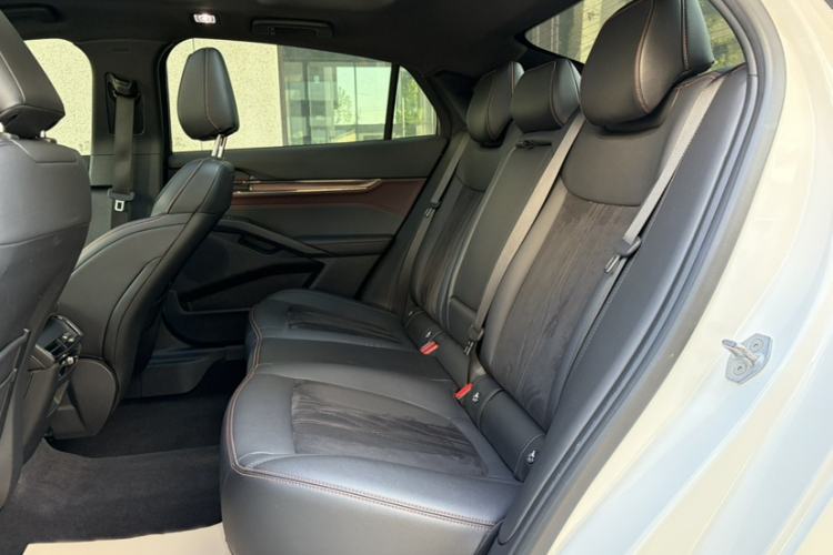 Used Ford Mondeo 2022 Facelifted EcoBoost 245 Ultimate Edition Interior 6