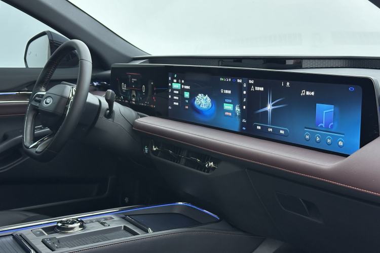 Used Ford Mondeo 2022 Facelifted EcoBoost 245 Ultimate Edition Interior 6