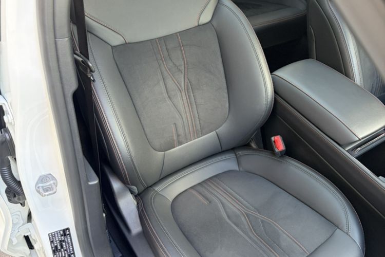 Used Ford Mondeo 2022 Facelifted EcoBoost 245 Ultimate Edition Interior 9