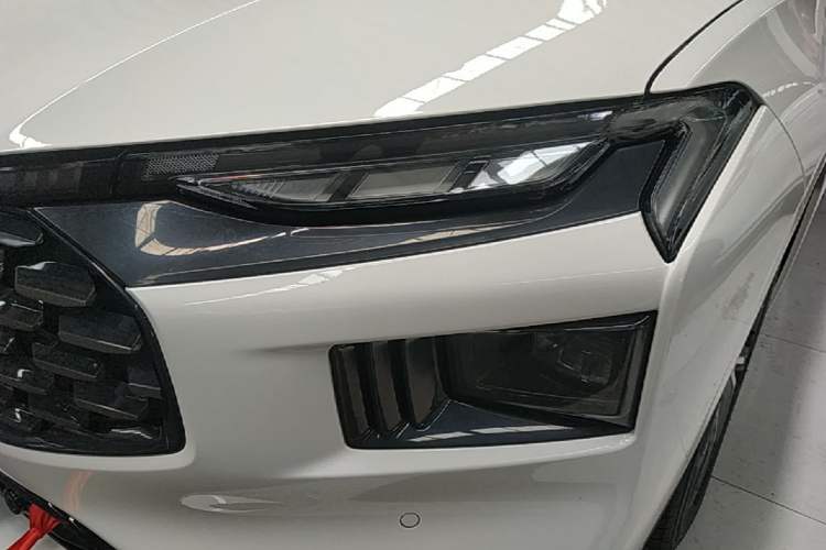 Used Ford Mondeo 2022 Facelifted EcoBoost 245 Ultimate Edition Left Front Headlight
