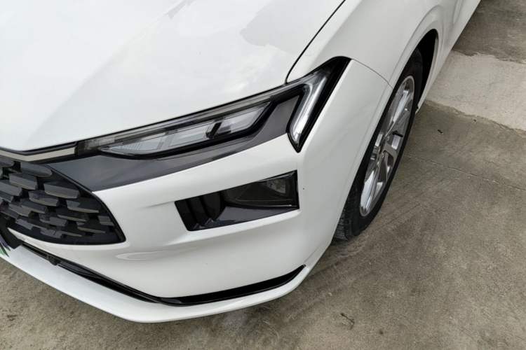 Used Ford Mondeo 2022 Restyled EcoBoost 245 Luxury Version Left Front Headlight