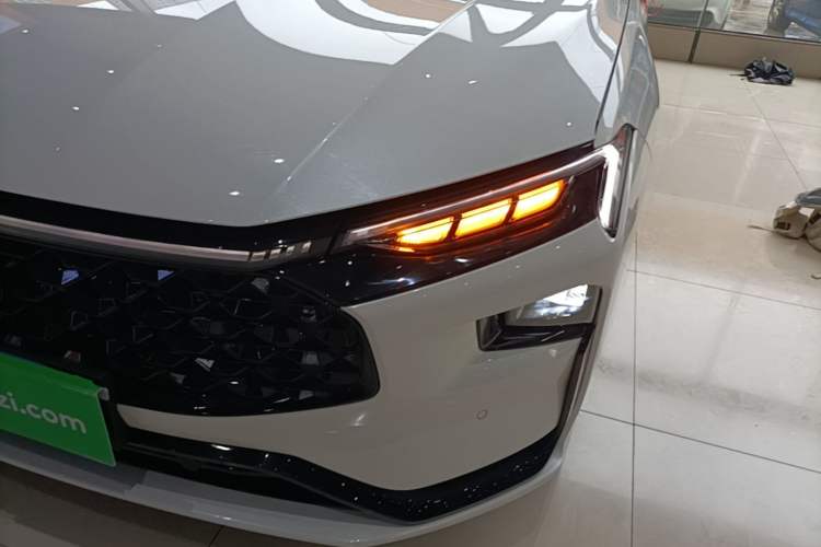 Used Ford Mondeo 2022 Facelift EcoBoost 245 ST-Line Left Front Headlight