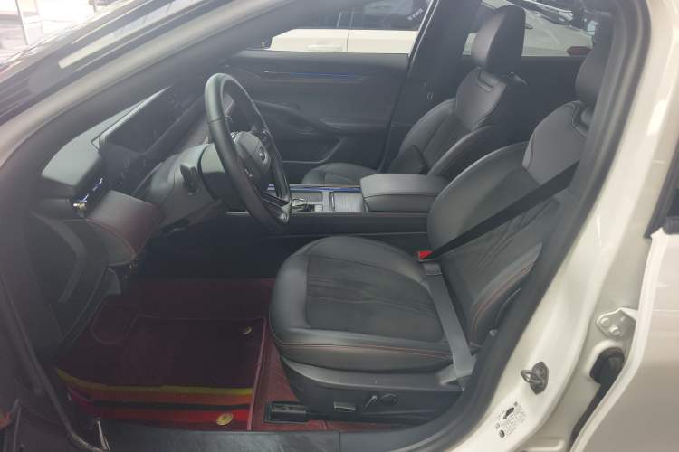 Used Ford Mondeo 2022 Facelifted EcoBoost 245 Ultimate Edition Left Front Seat
