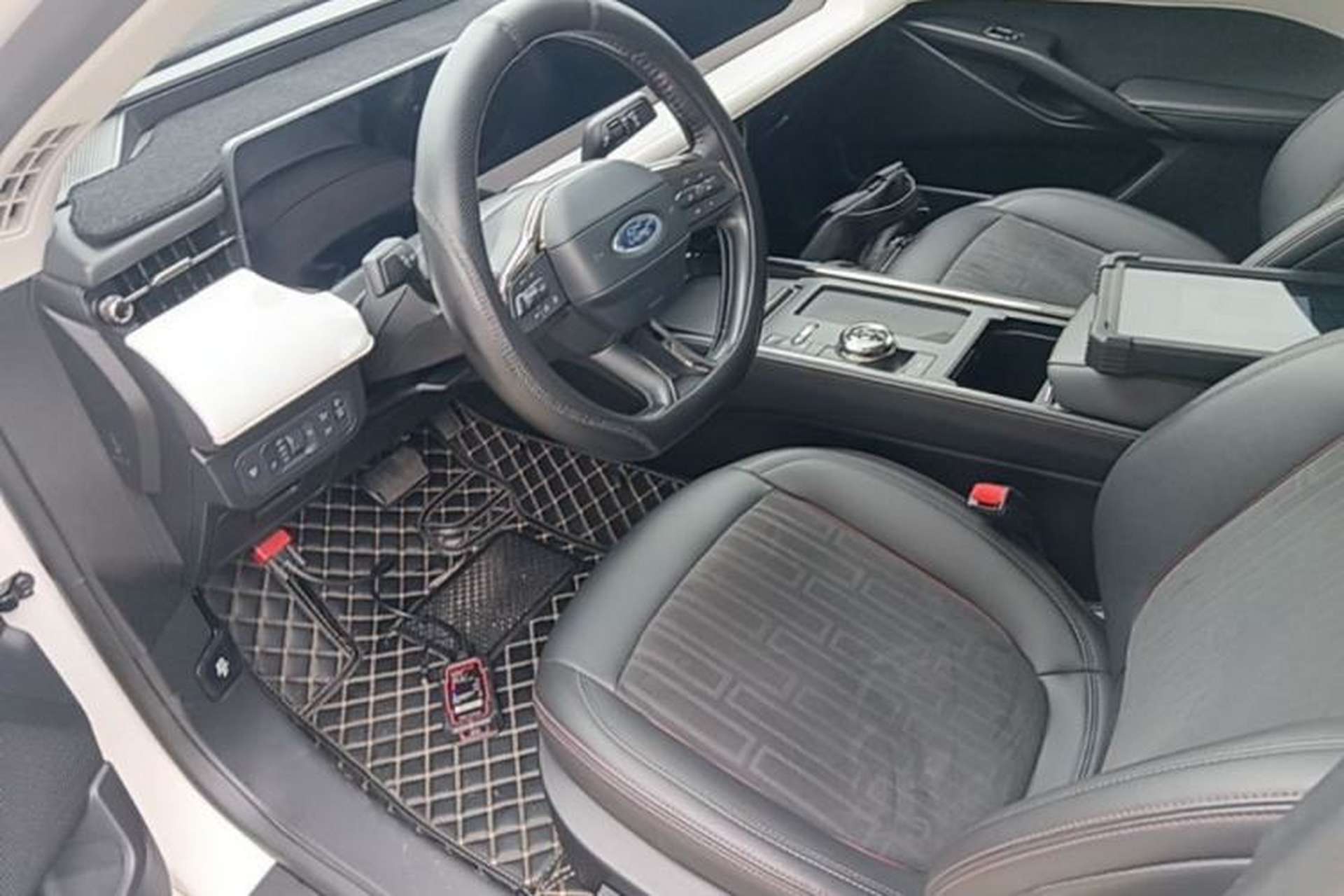 Used Ford Mondeo 2022 Restyled EcoBoost 245 Luxury Version Left Front Seat