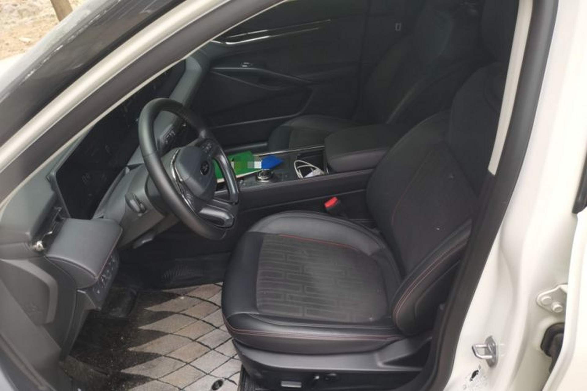 Used Ford Mondeo 2022 Restyled EcoBoost 245 Luxury Version Left Front Seat