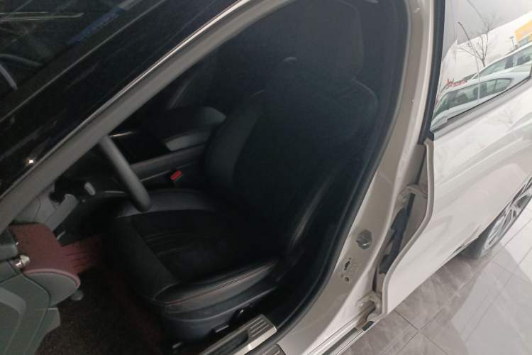Used Ford Mondeo 2022 EcoBoost 245 Ultimate Model Left Front Seat