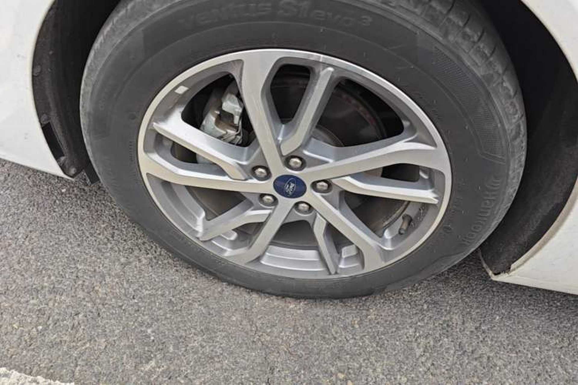 Used Ford Mondeo 2022 Restyled EcoBoost 245 Luxury Version Left Front Wheel Hub