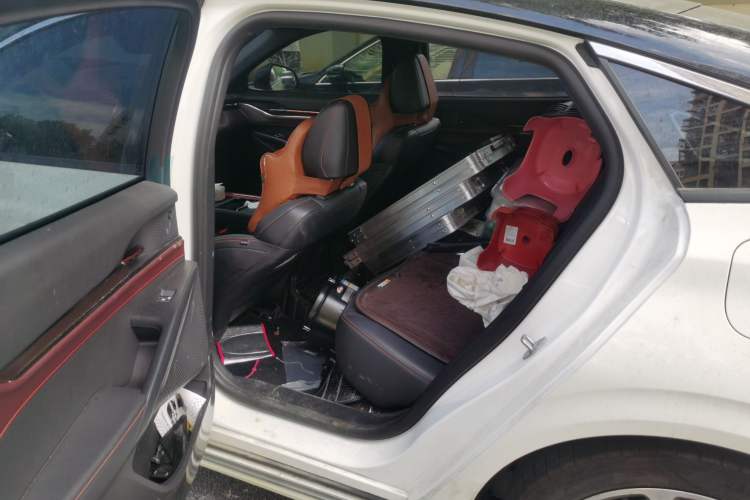 Used Ford Mondeo 2022 Facelifted EcoBoost 245 Ultimate Edition Left Rear Seat