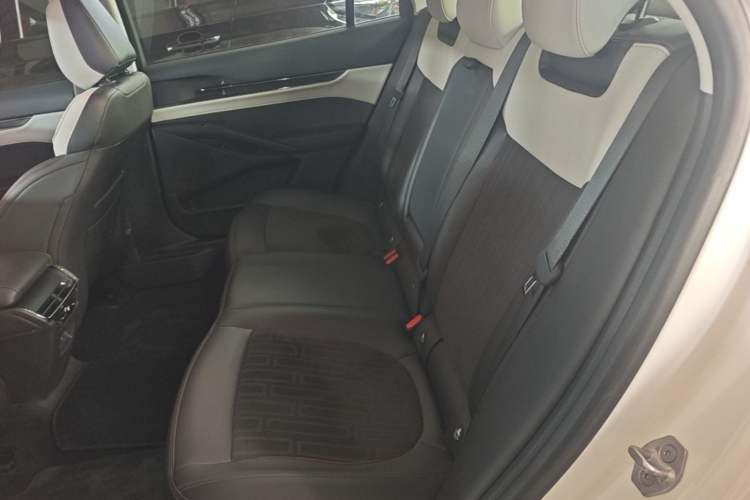 Used Ford Mondeo 2022 Restyled EcoBoost 245 Luxury Version Left Rear Seat