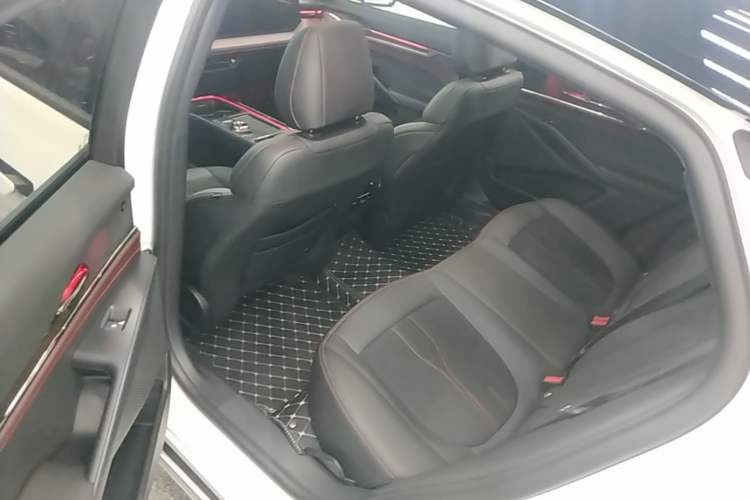 Used Ford Mondeo 2022 Facelifted EcoBoost 245 Ultimate Edition Left Rear Seat