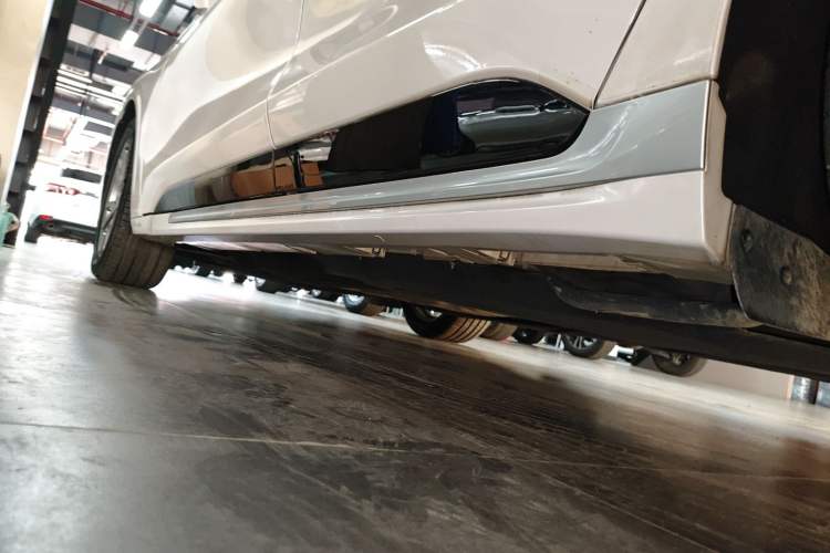 Used Ford Mondeo 2022 Restyled EcoBoost 245 Luxury Version Left Side Sill