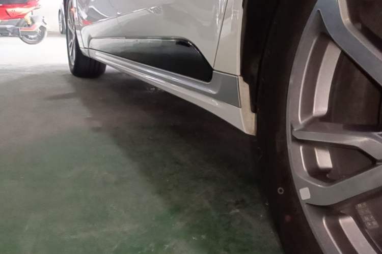 Used Ford Mondeo 2022 Restyled EcoBoost 245 Luxury Version Left Side Sill